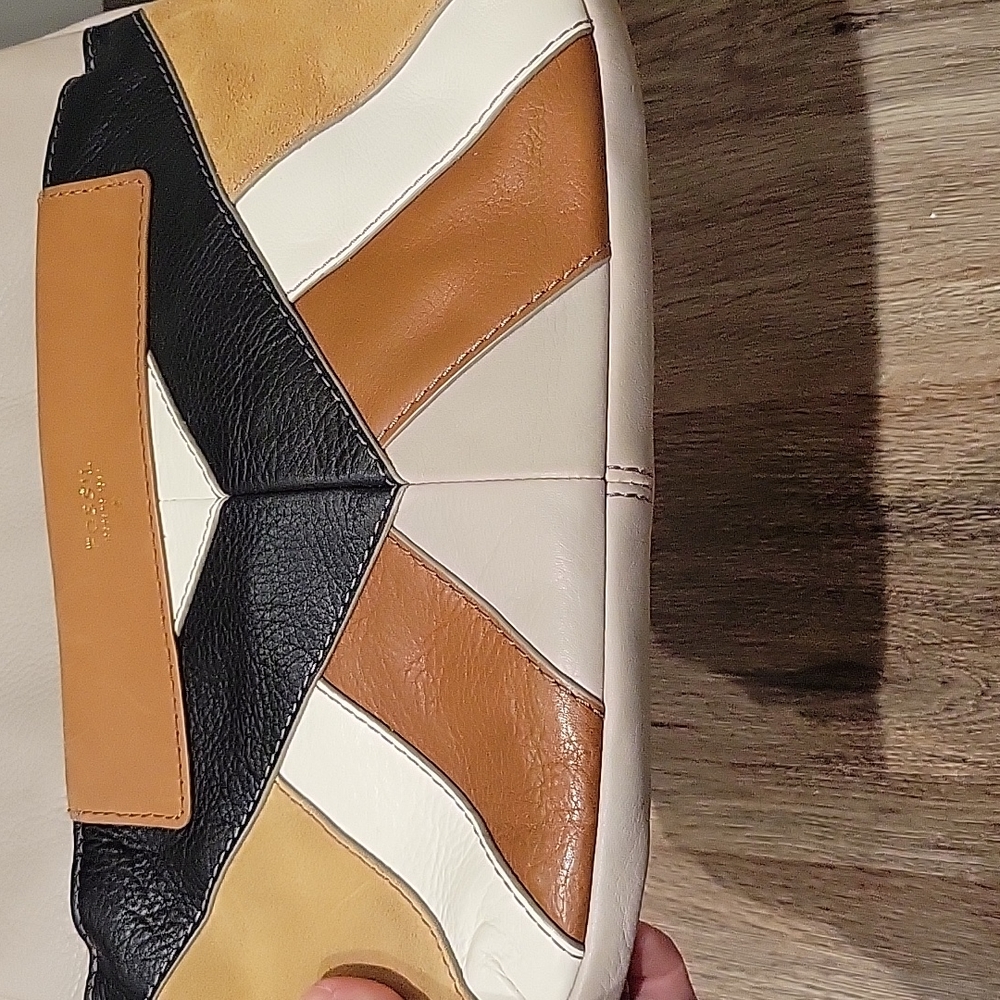 Fossil Corssbody With Matching Wallet - image 7